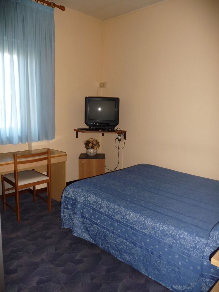 Hotel Astoria Altopascio Εξωτερικό φωτογραφία